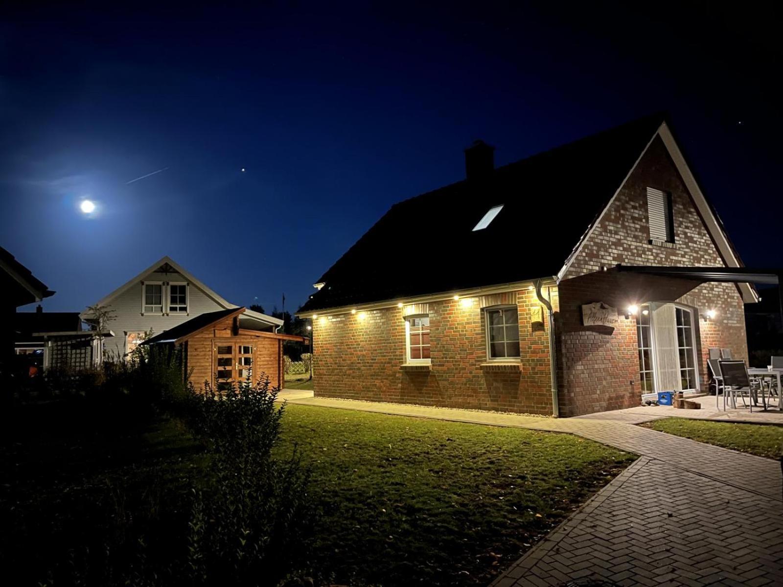 Alleenhuus Warin Exterior foto